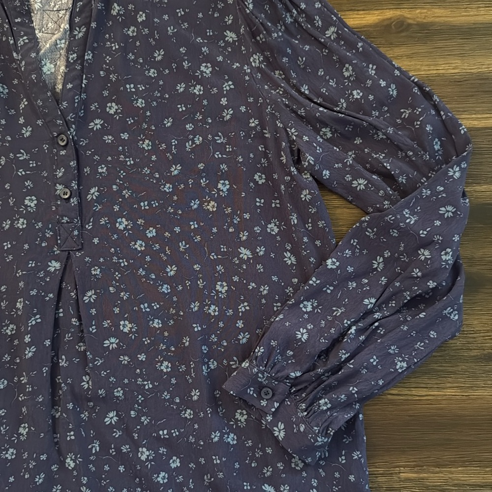 Treasure & Bond Blue Floral Long Sleeve Button Front Blouse Medium - Picture 5 of 9